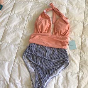 Cupshe one piece bathing suit.
